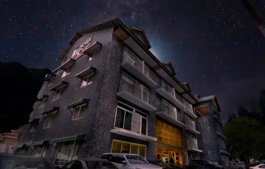 Dumani Nagar Hotel & Resort