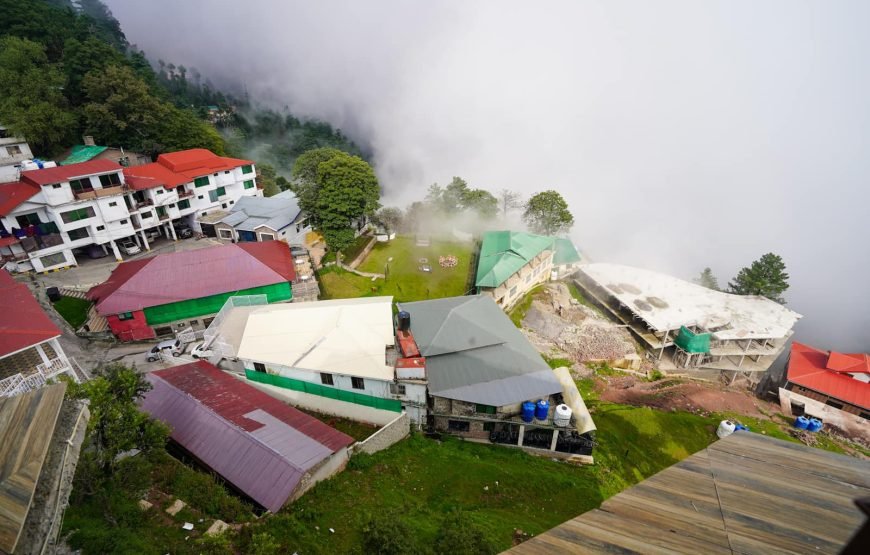 5-Day Murree & Pir Chinasi Adventure with Ghoomophirro