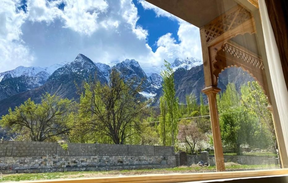 Dumani Nagar Hotel & Resort