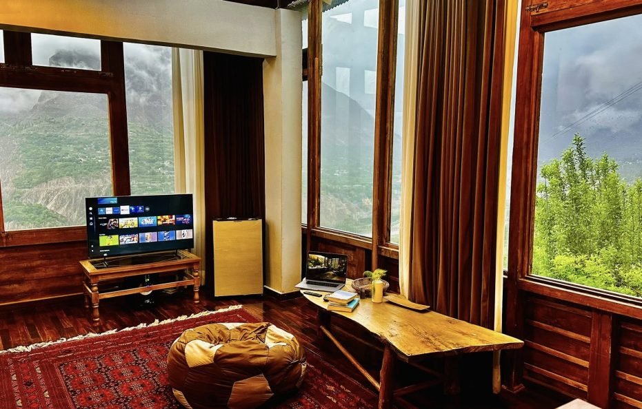 Dumani Nagar Hotel & Resort